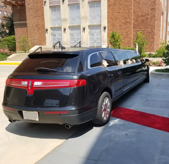 pricing packages for a quinceañera limousine in chicago