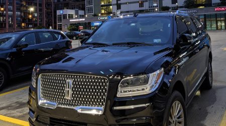 Luxury, Executive Black Car Service in Chicago